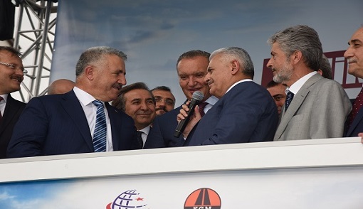 YENİKENT-TEMELLİ YOLU’NUN TEMELİ ATILDI