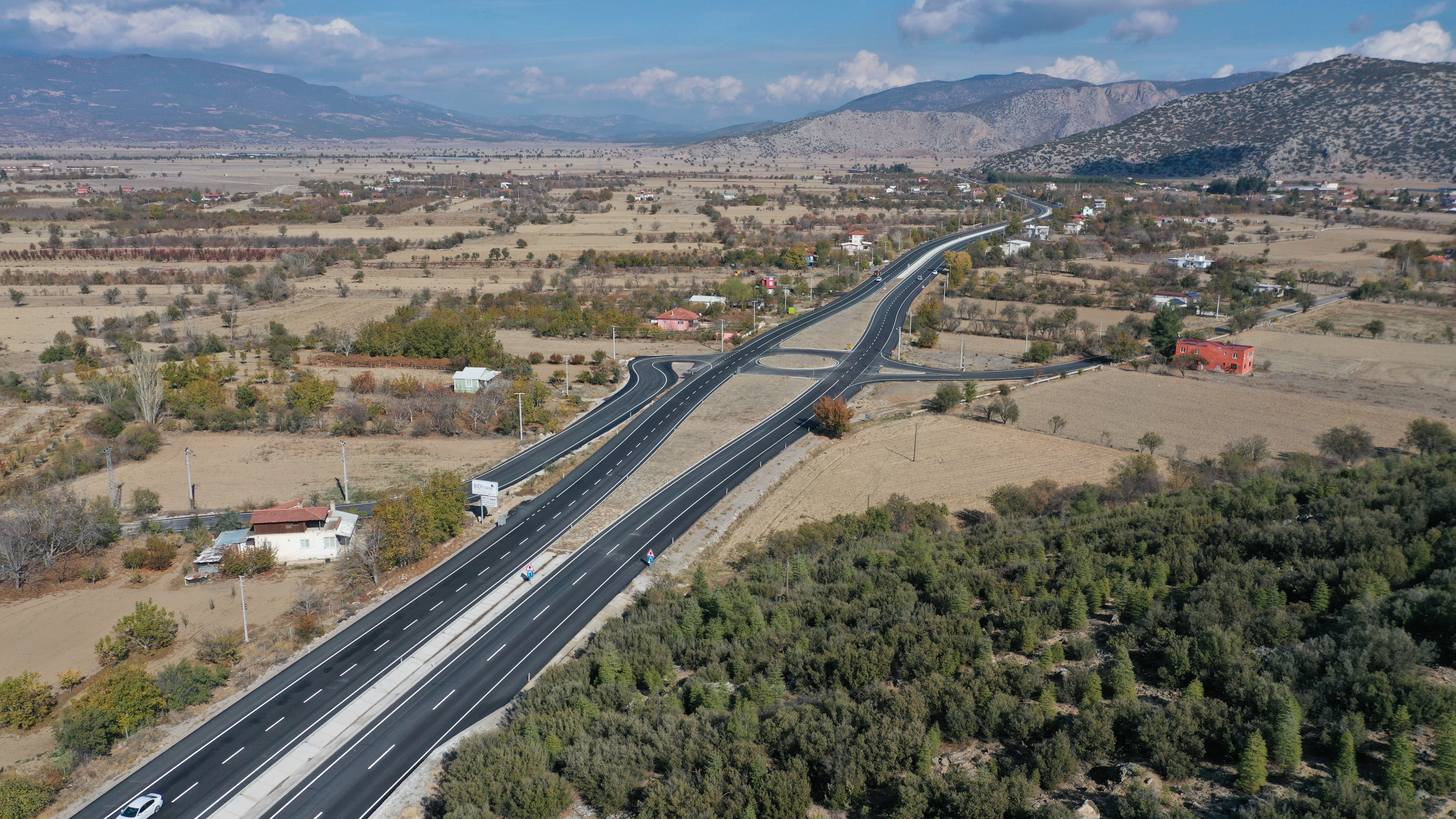 Kızılkaya-Bozova-Korkuteli Yolu 