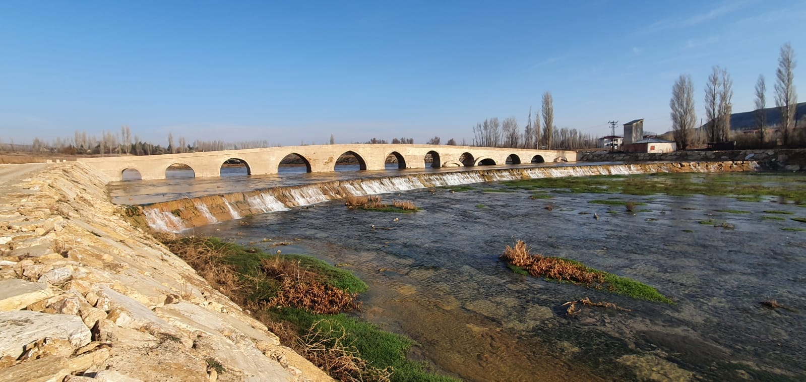 TARİHİ YILDIZ KÖPRÜSÜ (1).jpg