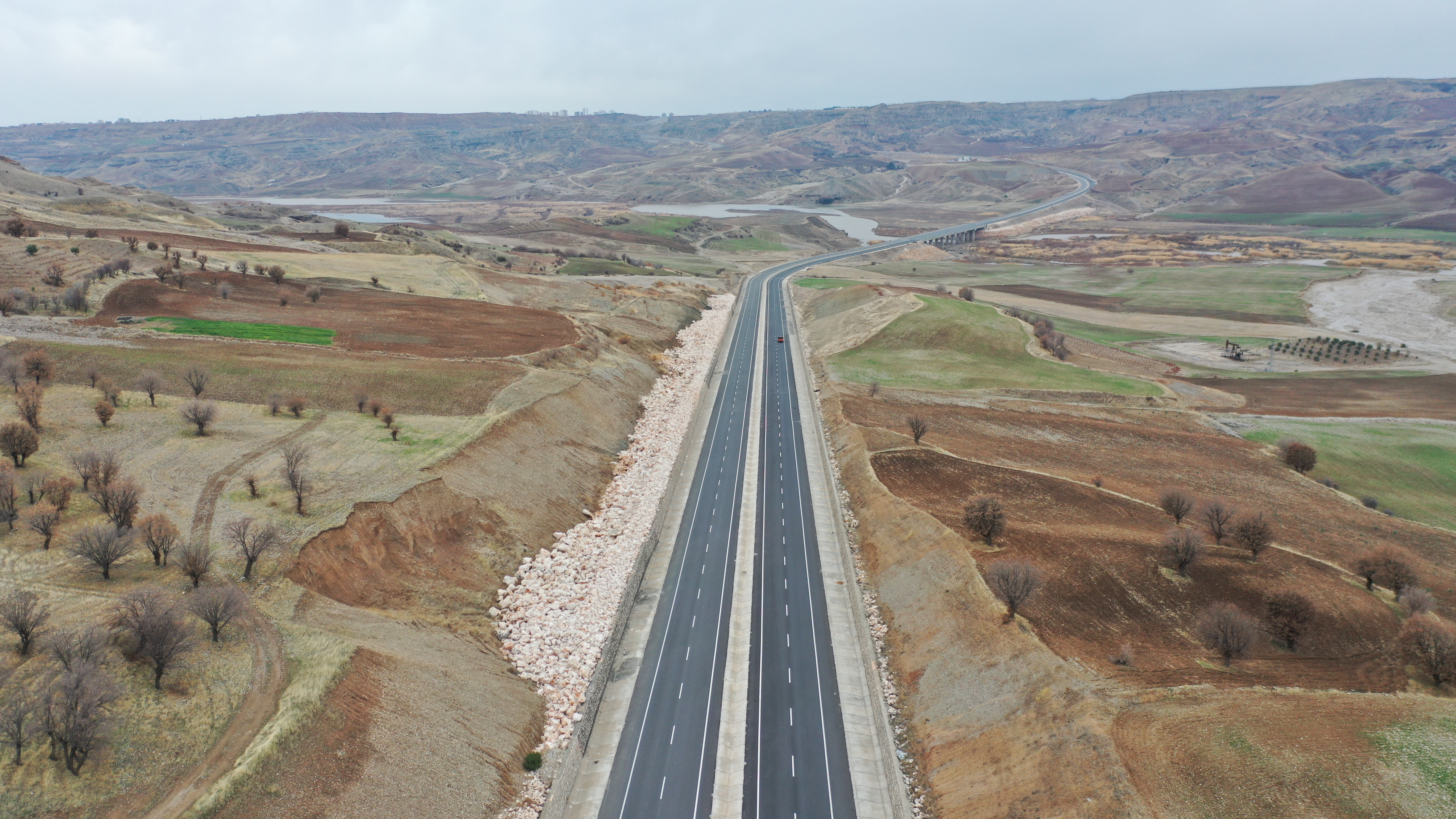 Kahta-Narince-Siverek Yolu