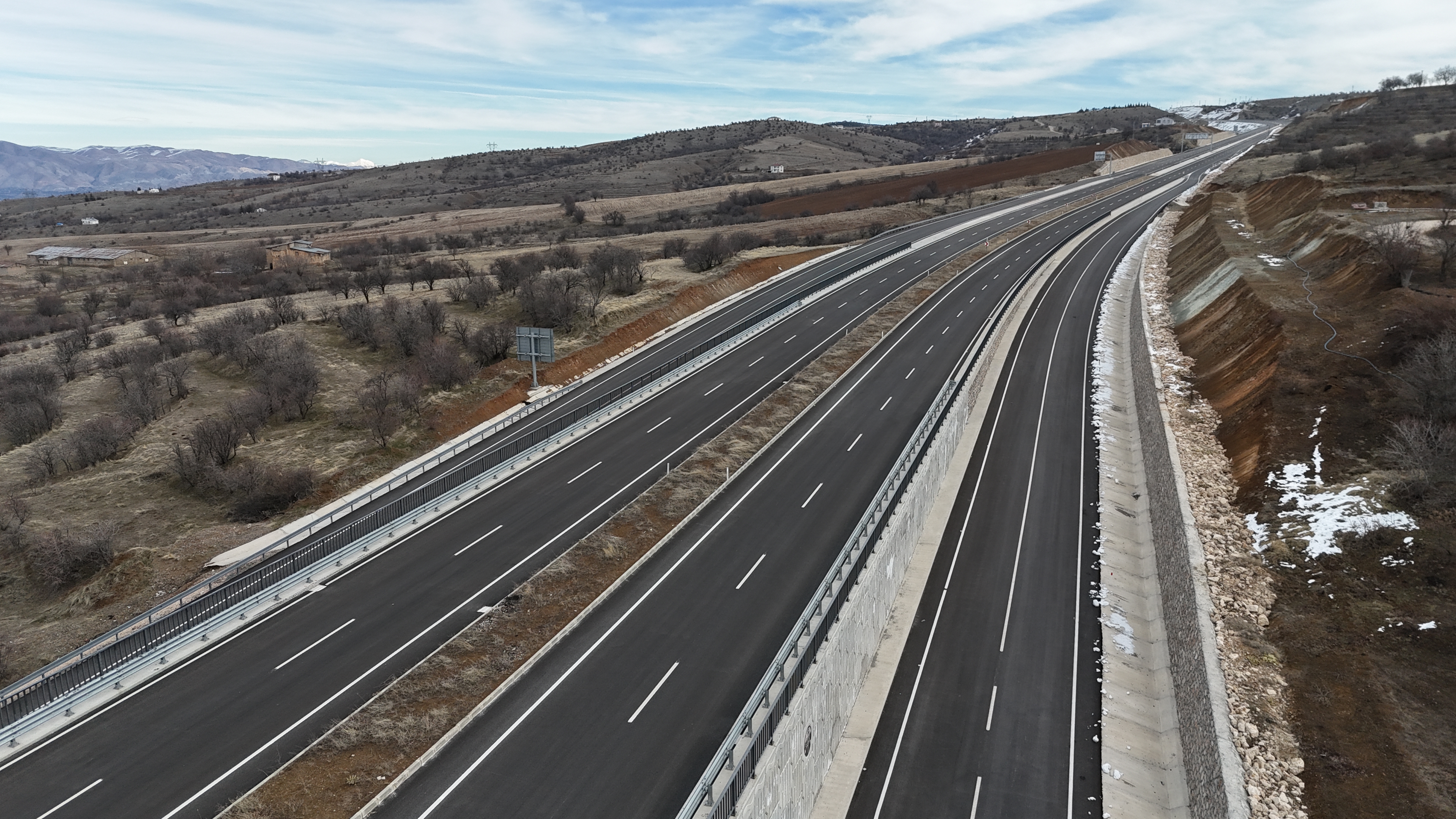 DJI_20250122105653_0517_D.JPG