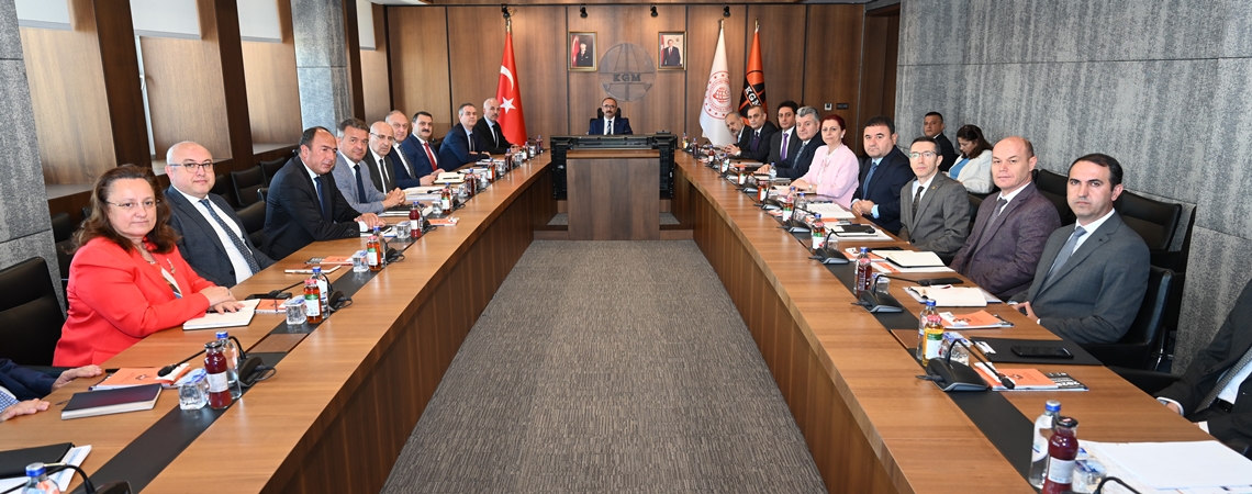 KARAYOLLARI GENEL MÜDÜRLÜĞÜNDE DEĞERLENDİRME TOPLANTISI GERÇEKLEŞTİRİLDİ