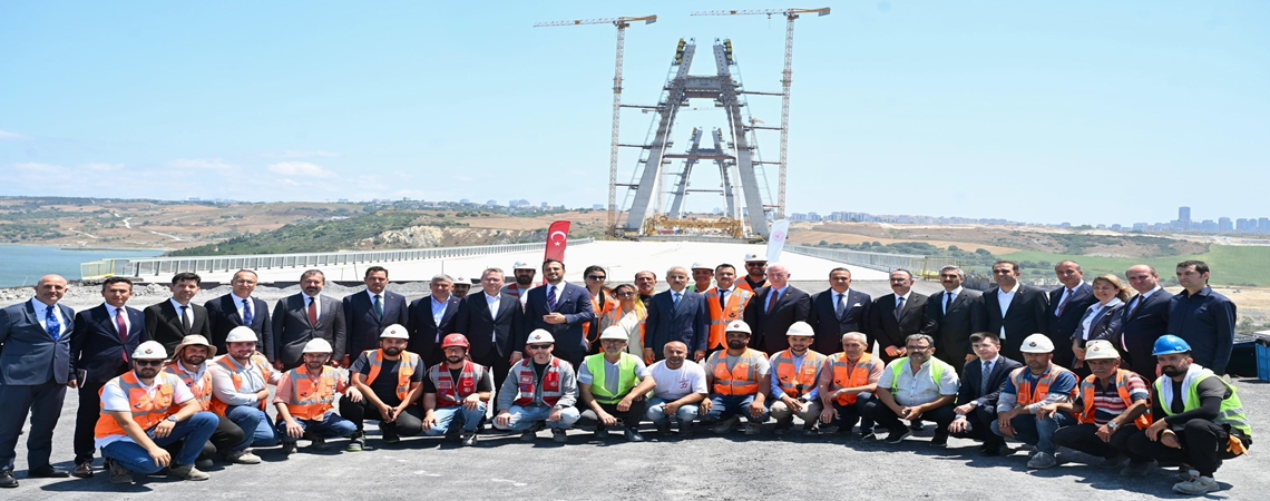 BAKAN URALOĞLU, KUZEY MARMARA OTOYOLU NAKKAŞ-BAŞAKŞEHİR KESİMİ ÇALIŞMALARINI İNCELEDİ