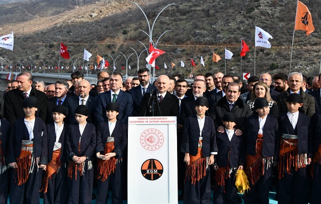 içfoto2022.12.22BitlisÇayıViyadüğüAçılışıHaberi.jpeg