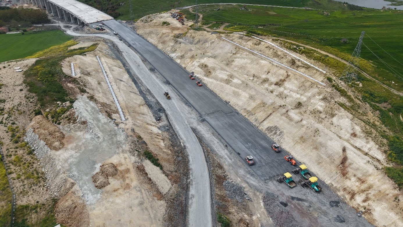 Üstyapı İmalatları (Km:49+000-50+000 arası)