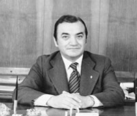 Kamuran GÜRAKAN 1977-1978
